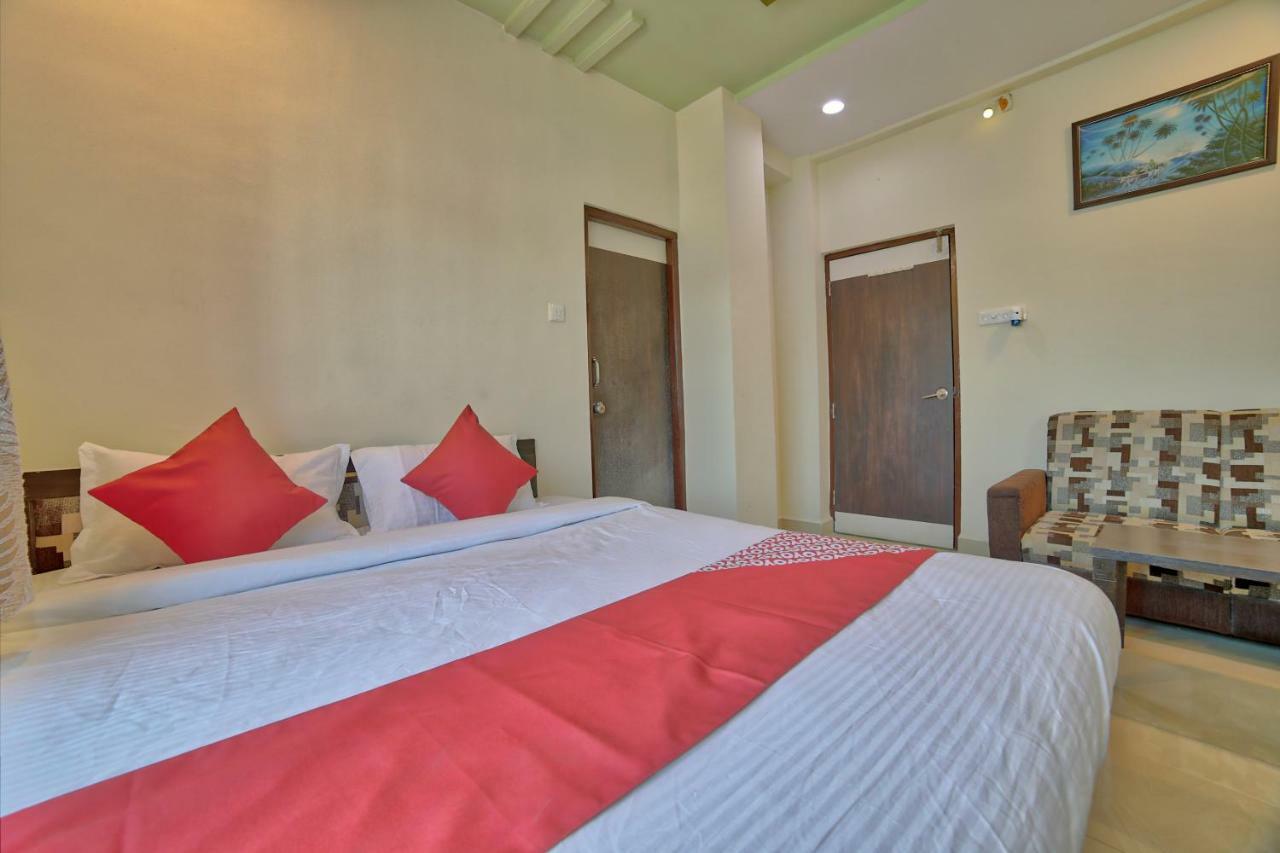 Oyo 35538 Hotel Risha Chandrapur Esterno foto