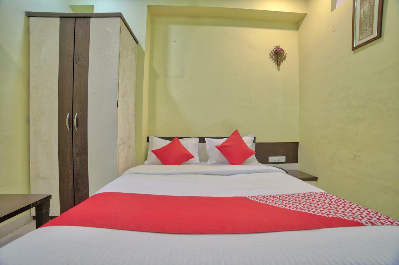 Oyo 35538 Hotel Risha Chandrapur Esterno foto
