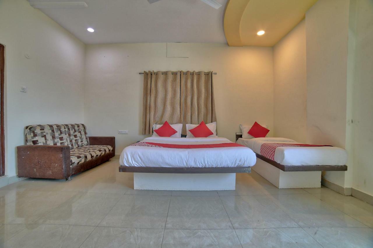Oyo 35538 Hotel Risha Chandrapur Esterno foto