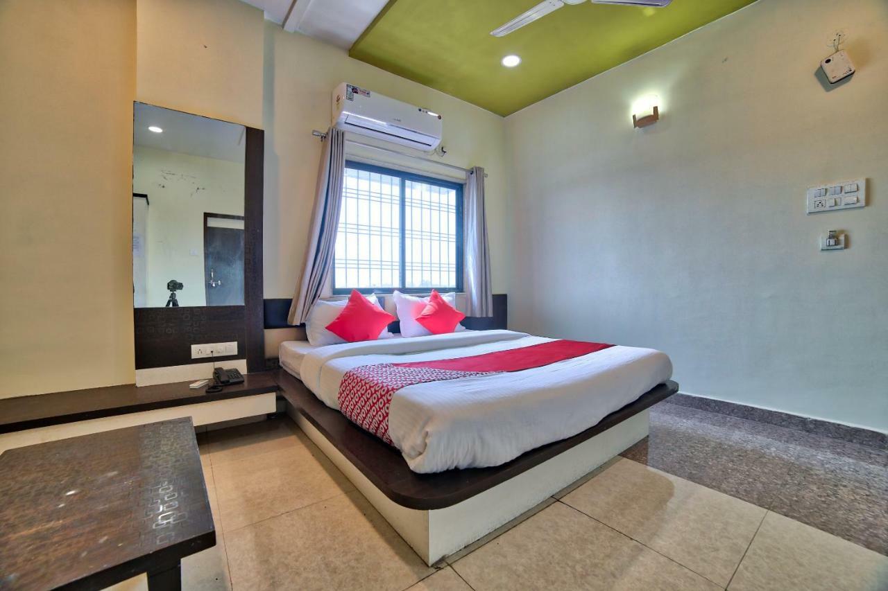 Oyo 35538 Hotel Risha Chandrapur Esterno foto
