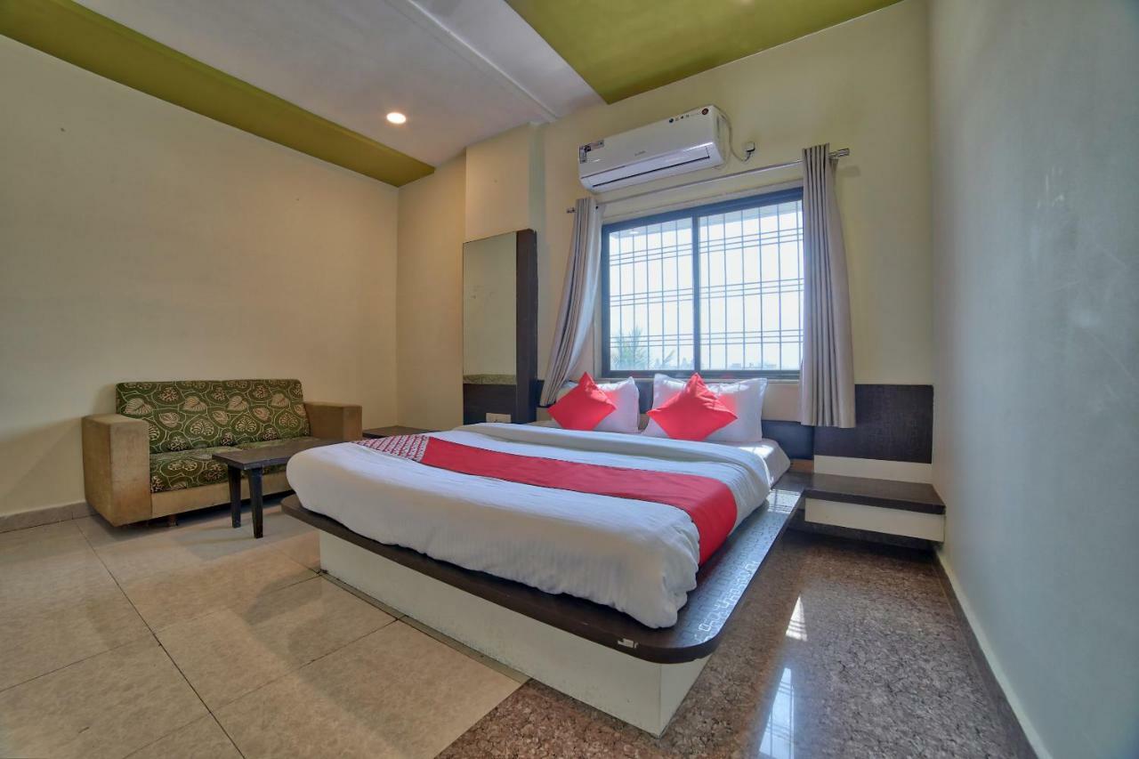 Oyo 35538 Hotel Risha Chandrapur Esterno foto